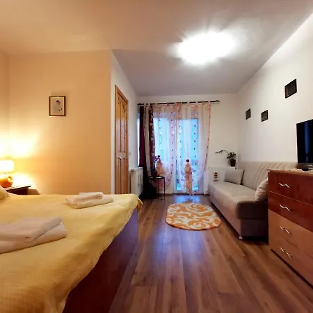 Tamara House בית הארחה *